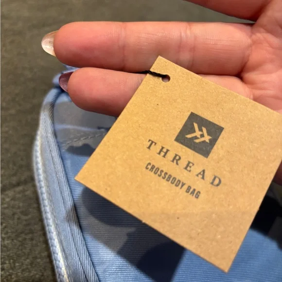 Thread Cross Body Bag - Picture 8 of 10